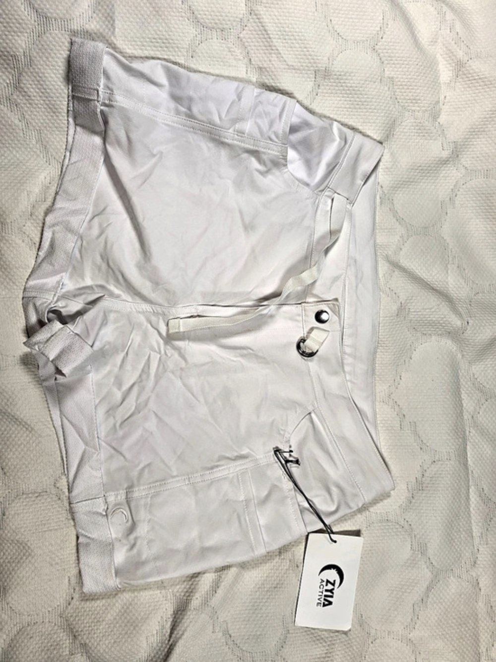 Zyia Active White Just A Tini Short Athletic Shorts in White Size Large NWT